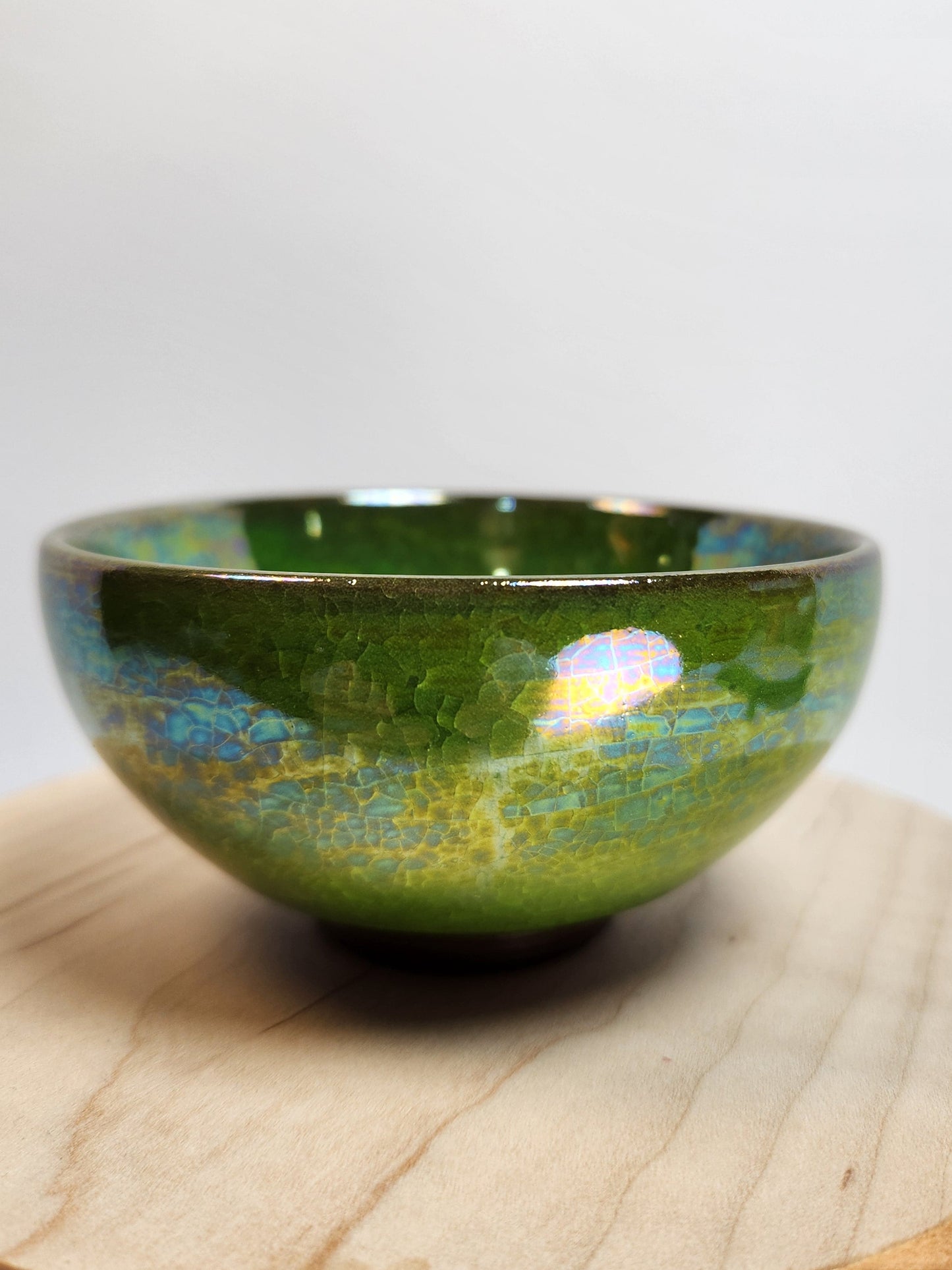 Emerald Crackle Display Tea Cup