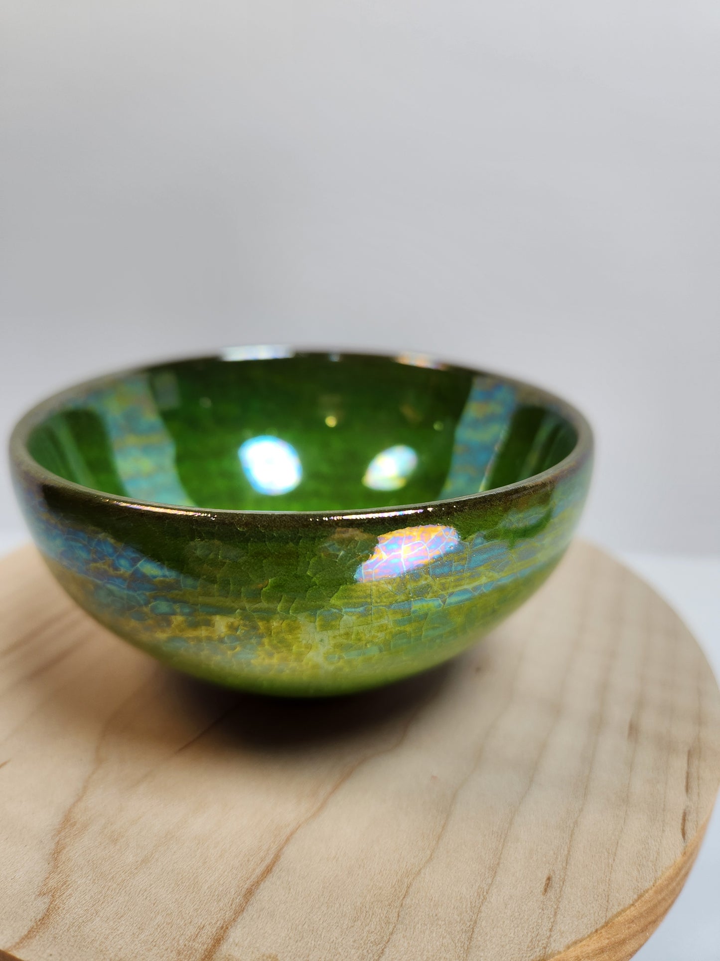 Emerald Crackle Display Tea Cup