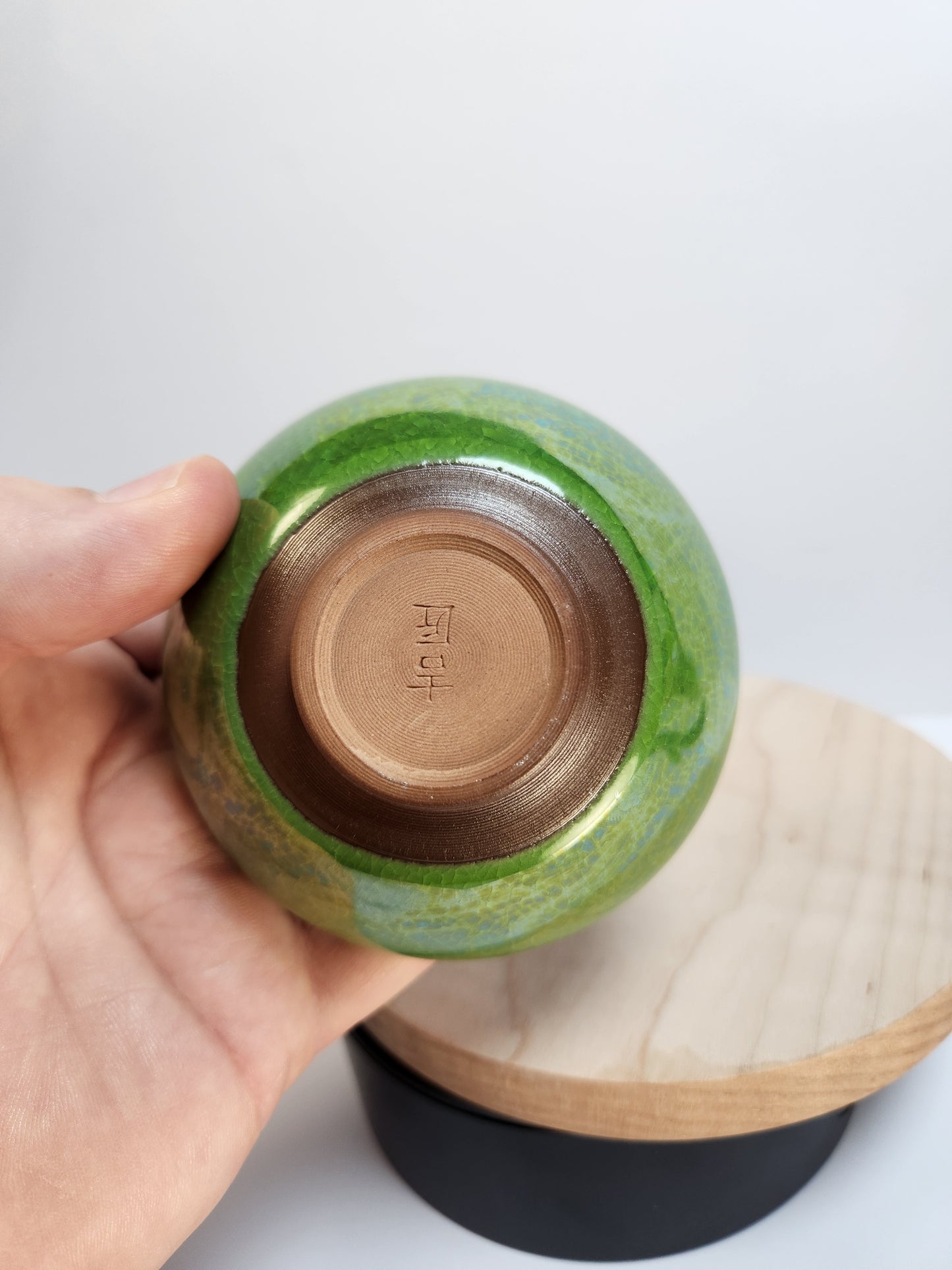 Emerald Crackle Display Tea Cup