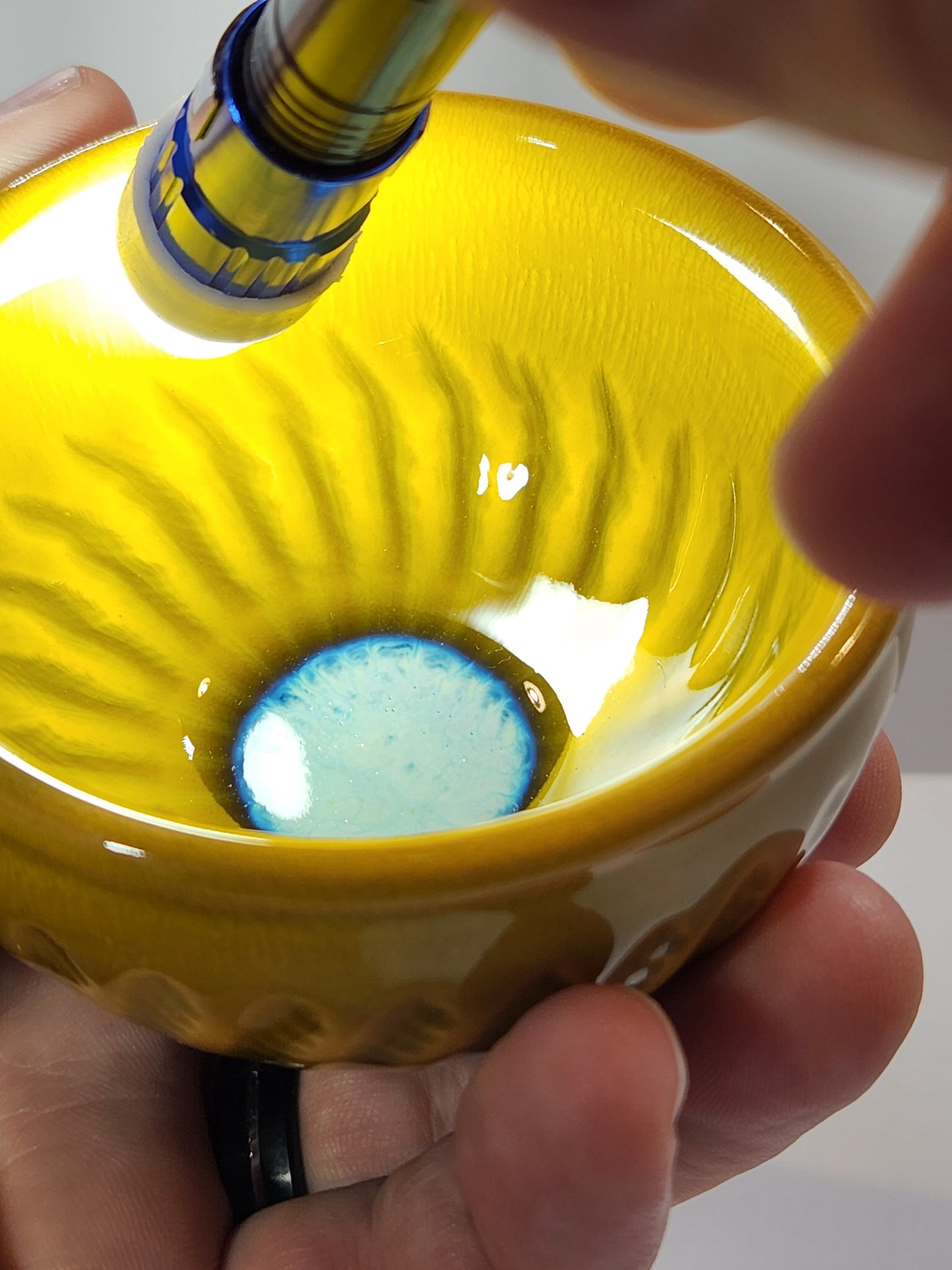 Golden Yellow Jian Zhan Tea Cup Jumping Daggar Blue highlight