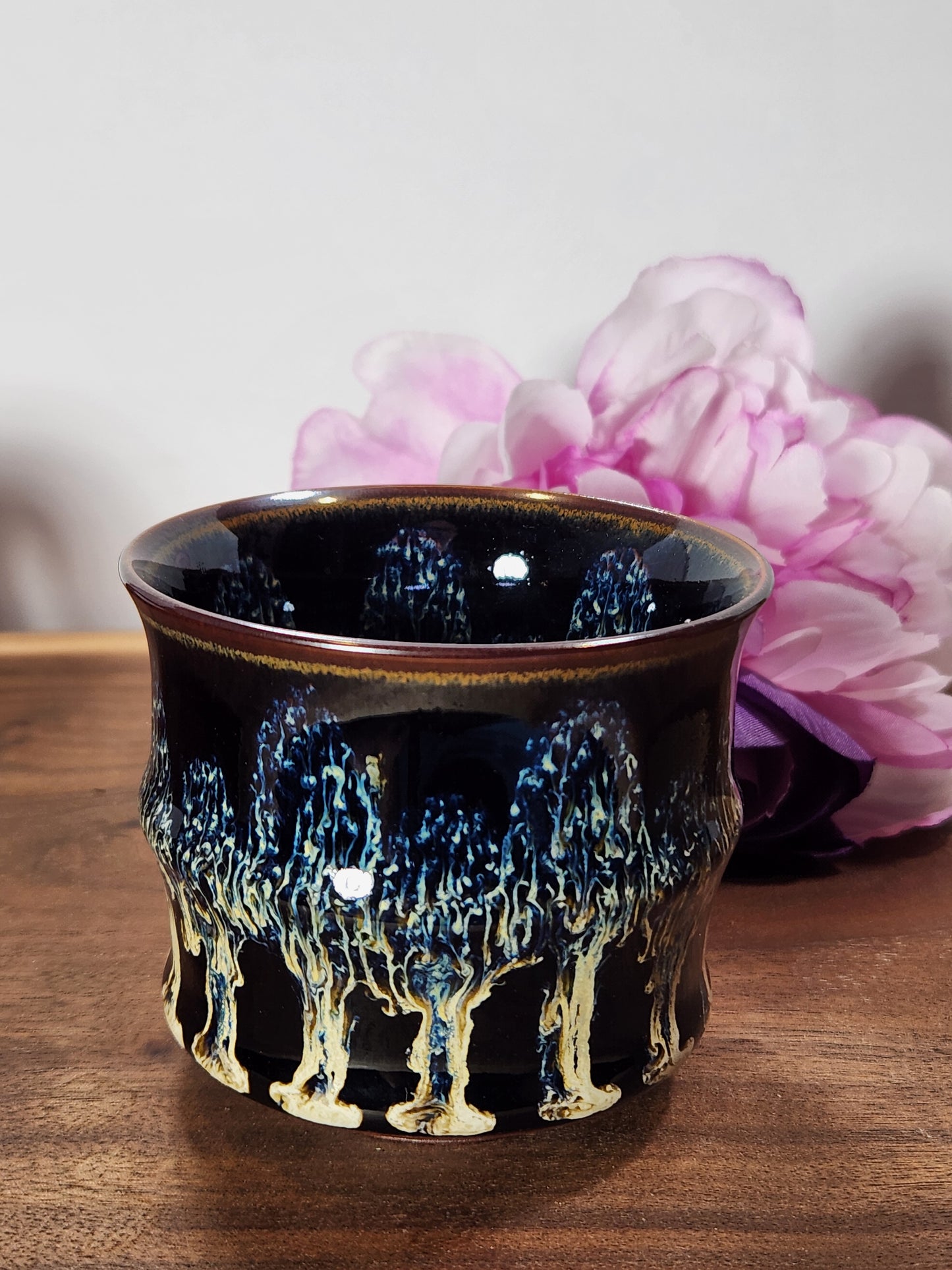 Black and cream bamboo Jian Zhan Tea Cup striking glaze pattern collector cup