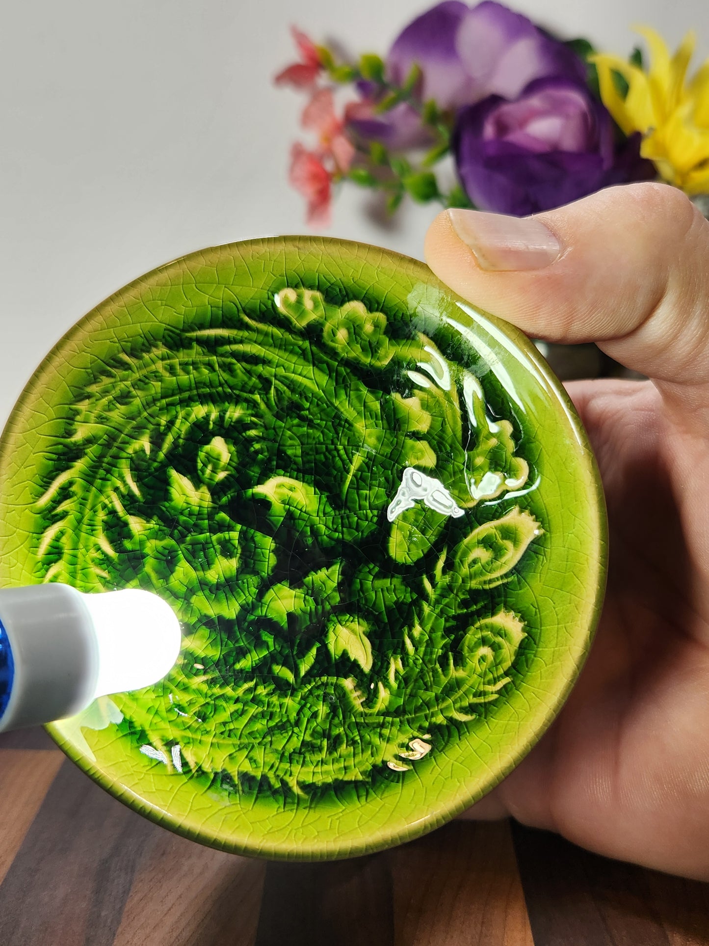 Emerald Green Embossed Phoenix Tea Cup