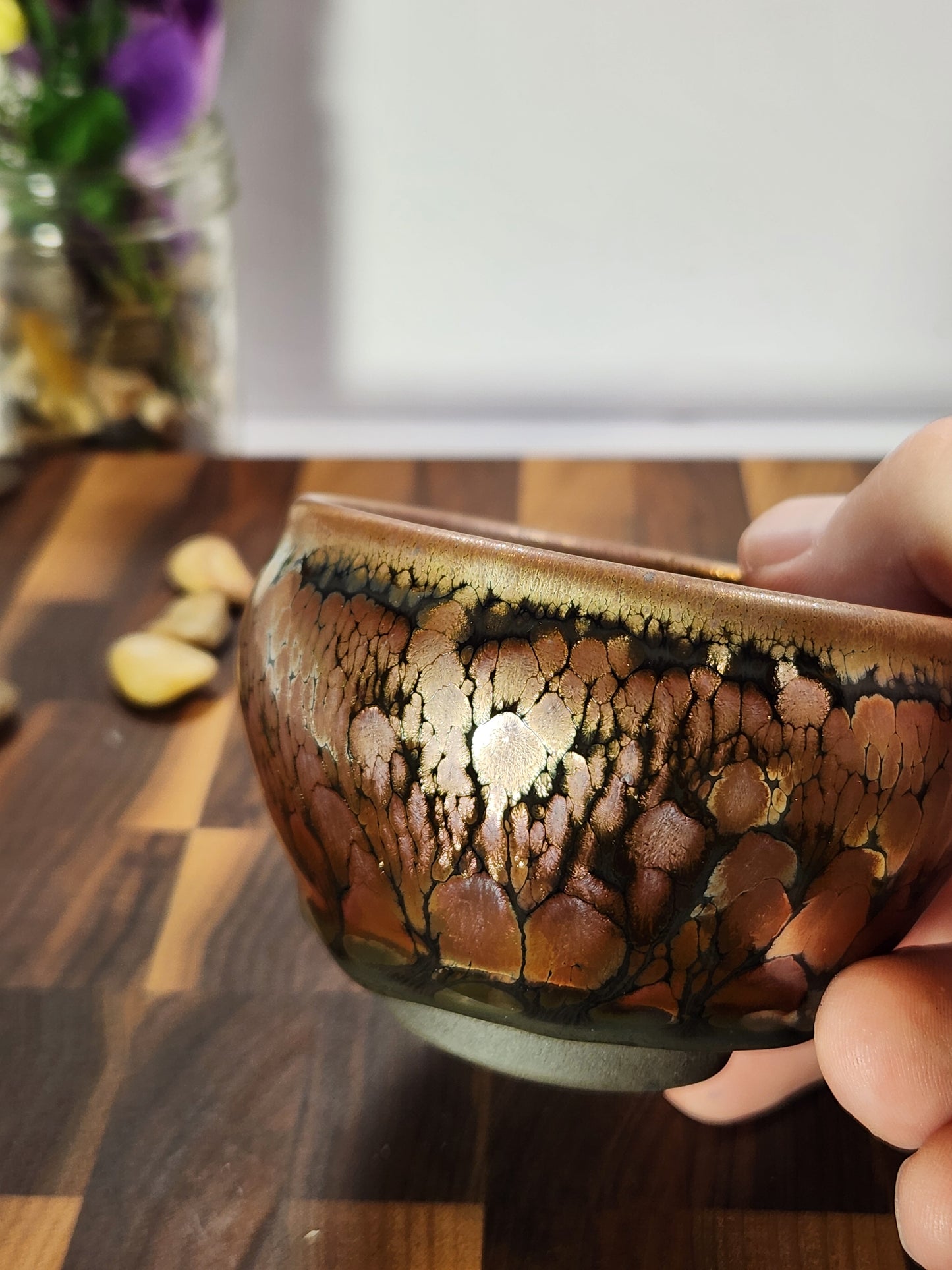 Hundred Flower and Oil-Drop General Tea Cup with Large Kiln Tear