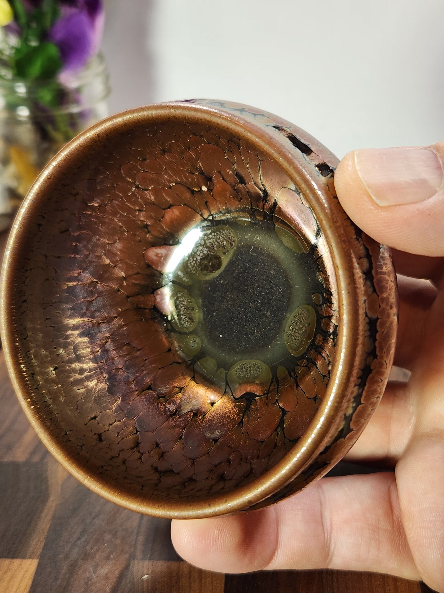 Hundred Flower and Oil-Drop General Tea Cup with Large Kiln Tear