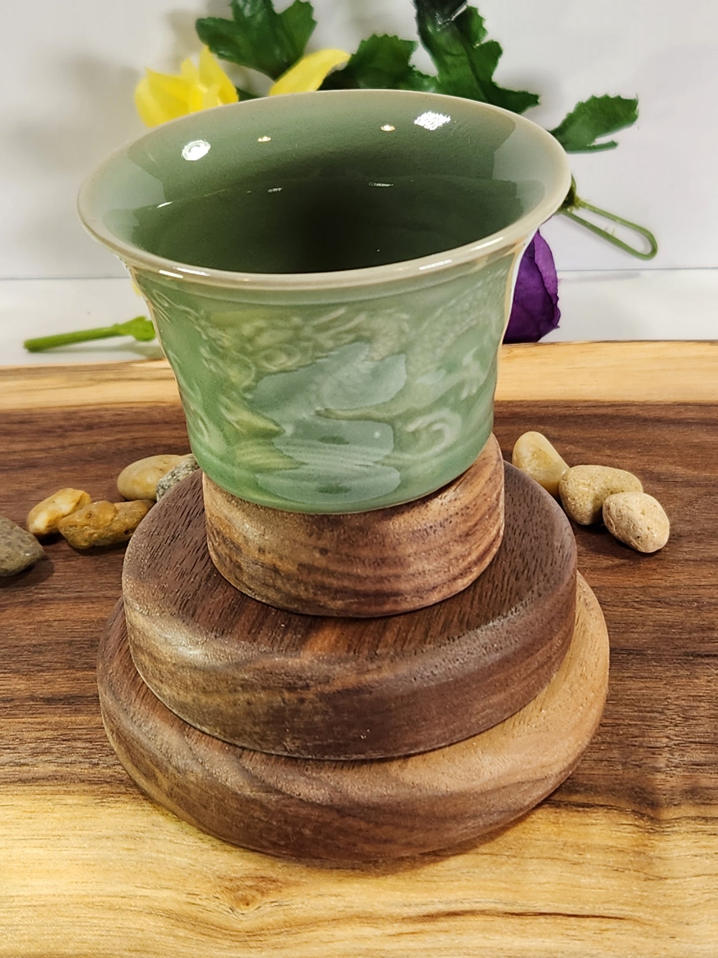 Celadon Dragon Relief Gongfu Tea Cup – Small Chinese Sip Cup
